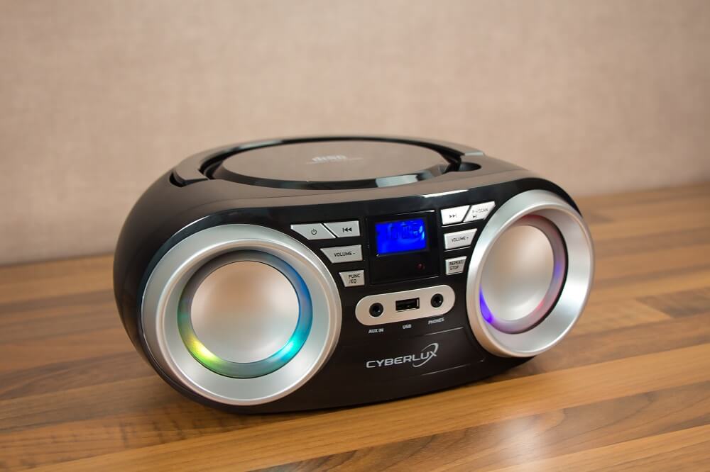 Cyberlux CL-800 CD-Player Schwarz/Silber Cyberlux CL-800 CD-Player Schwarz/Silber