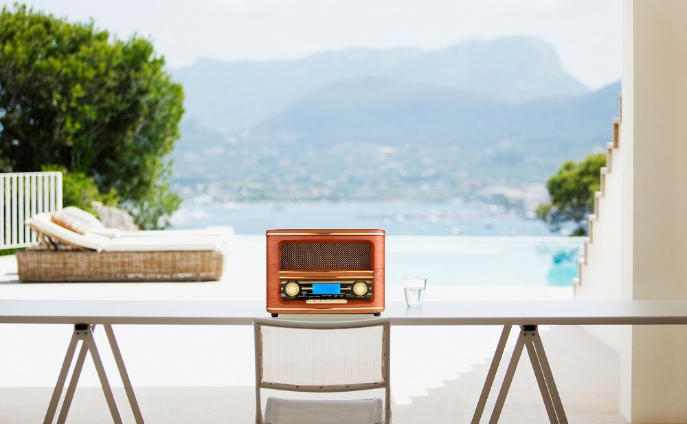 Cyberlux CL-3050 Retro Radio Cyberlux CL-3050 Retro Radio